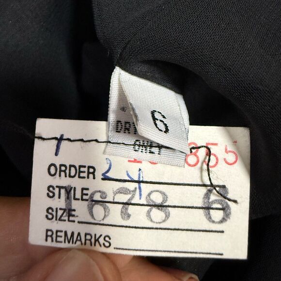 Vera Wang x Neiman Marcus Illusion Mesh Long Sleeve Button Detail Dress, sz 6 - Picture 5 of 5